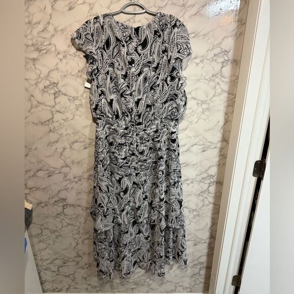 NEW TAHARI ASL Paisley Side Ruched Midi Dress in Black Ivory Plus Size 14 - Picture 13 of 14